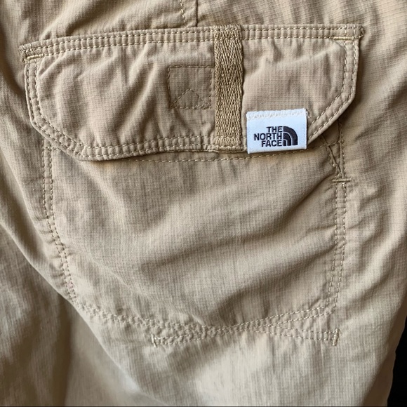 The North Face Horizon Khaki Hiking Shorts - Picture 6 of 8